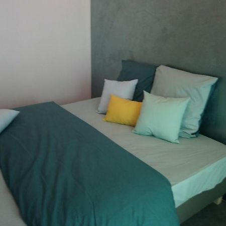 Agreable Appartement Proche Gare Libourne Zewnętrze zdjęcie